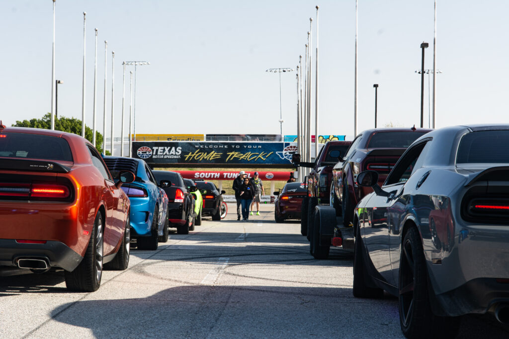 Photo from Mopar Heaven, 16 of 19
